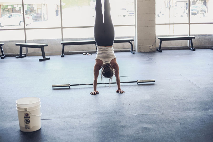 paradiso crossfit handstand